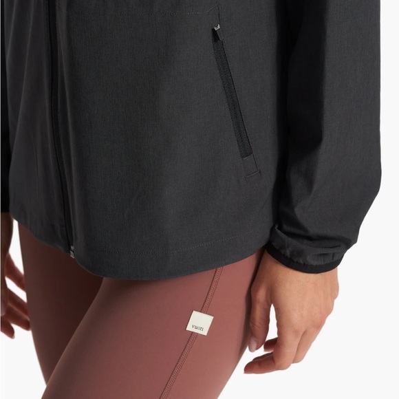 Vuori Outdoor Trainer Shell Jacket NWT - Picture 3 of 6